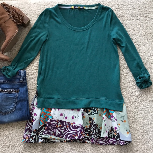 Anthropologie Tops - Anthropology Little Yellow Button Layered Tunic